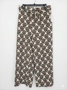 New Kathy Ireland pants size L in black and whitevm print
